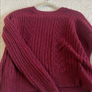 Elegant Women's Cable Knit Sweater - Burgundy